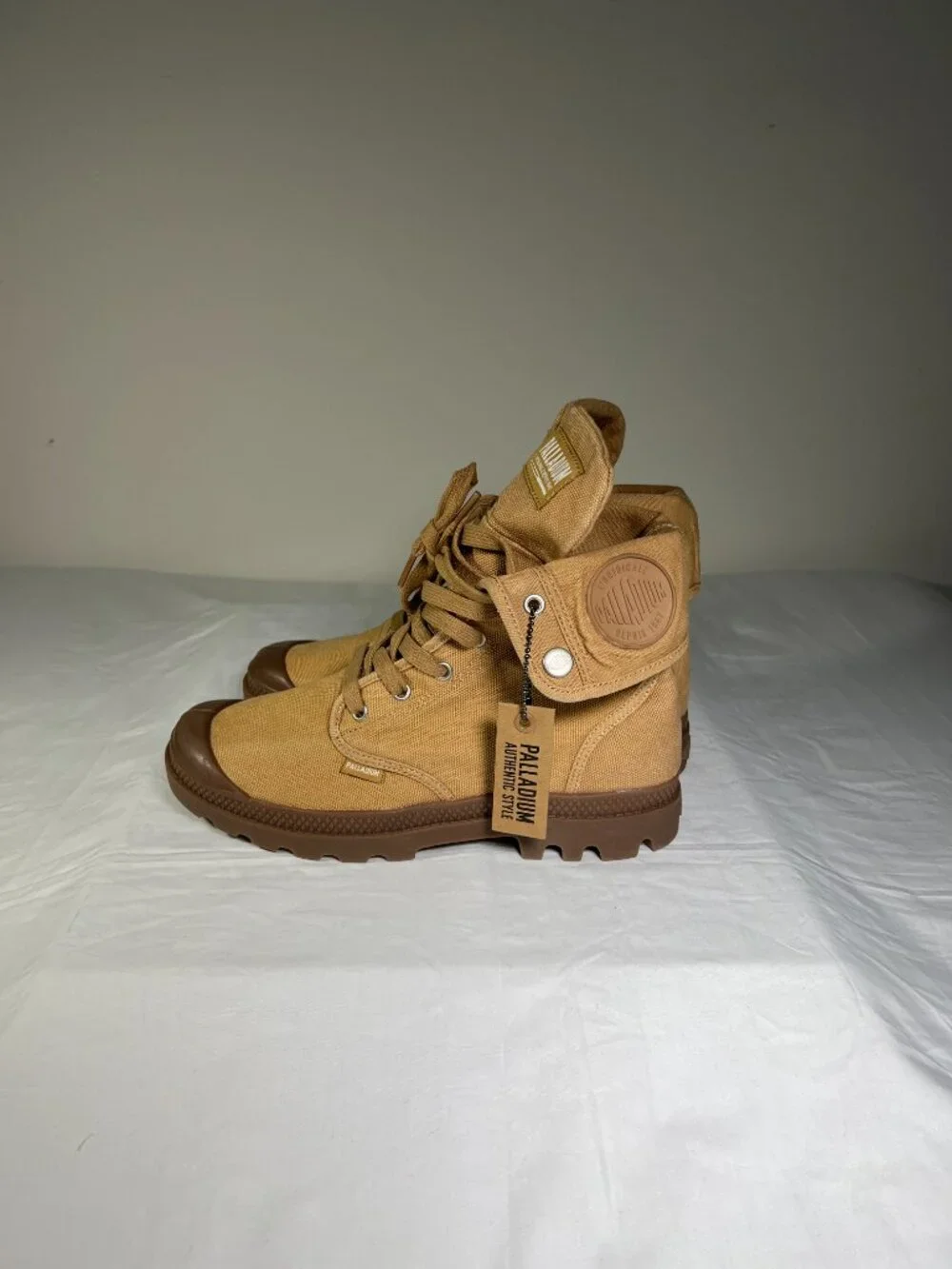 Palladium Men’s 8 Tan Canvas Baggy Boots Brown Fold Over Lace-Up Military Combat